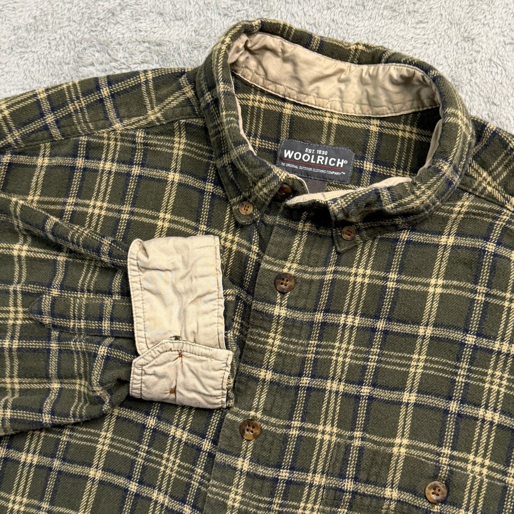 Woolrich Mens Green Plaid Flannel Button Down Shirt Long Sleeve Outdoor L